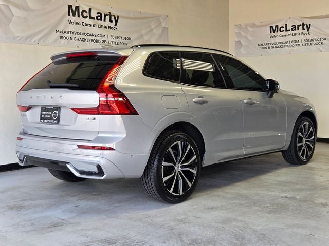 2024 Volvo XC60 B5 Plus Dark Theme