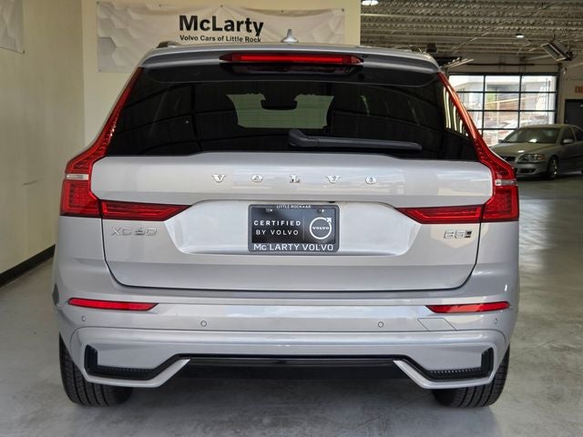 2024 Volvo XC60 B5 Plus Dark Theme