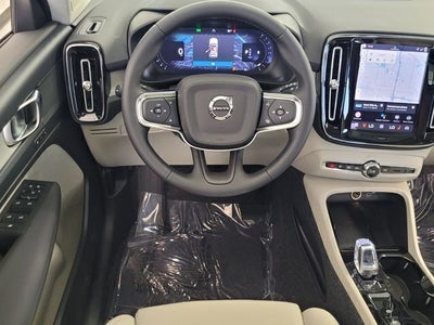 2026 Volvo XC40 B5 Plus