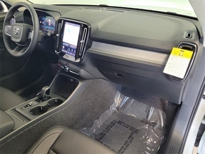 2026 Volvo XC40 B5 Core