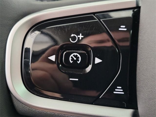 2026 Volvo V60 Cross Country B5 Plus