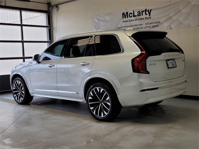 2026 Volvo XC90 B5 Plus