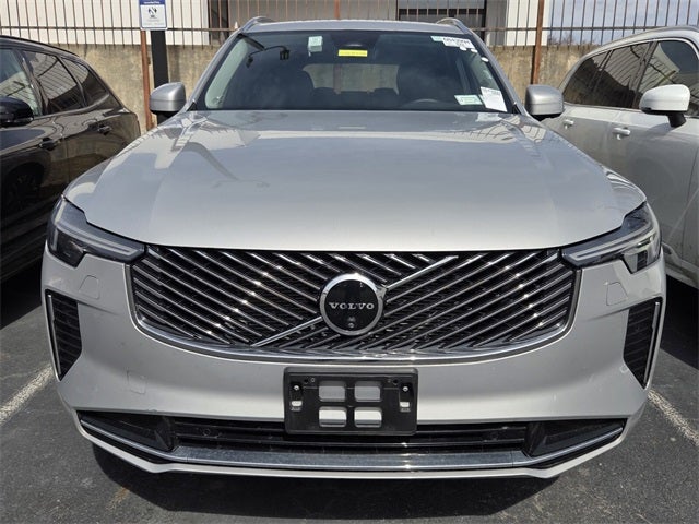 2025 Volvo XC90 B5 Plus 2025.5