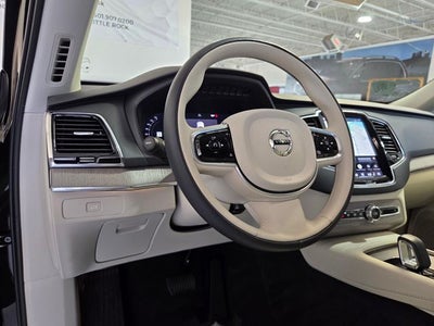2025 Volvo XC90 B5 Plus