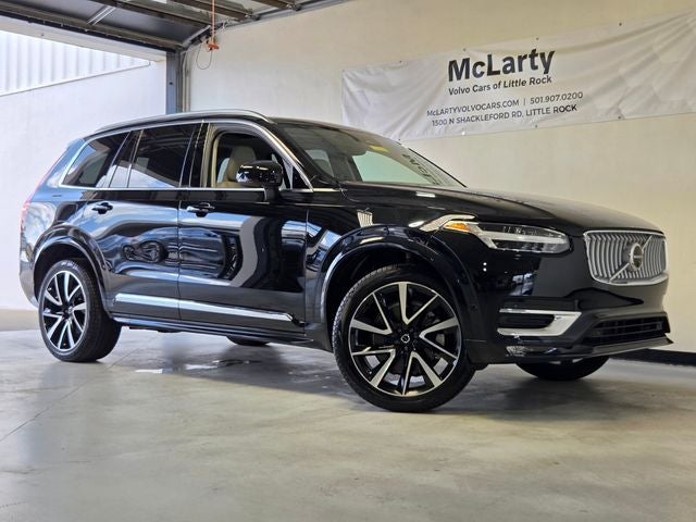 2025 Volvo XC90 B5 Plus