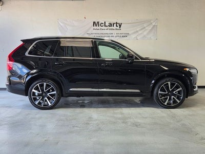 2025 Volvo XC90 B5 Plus