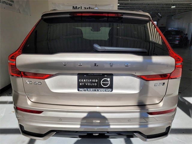 2025 Volvo XC60 B5 Plus