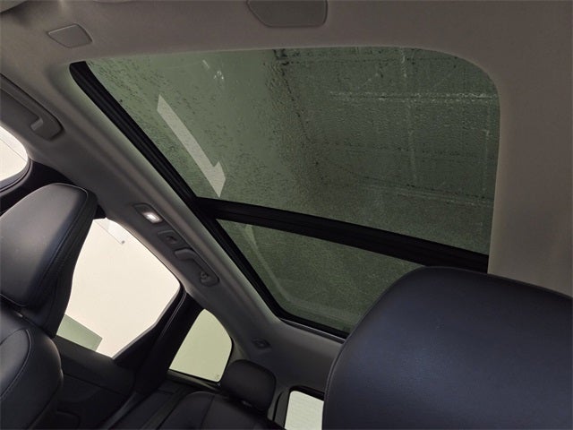 2025 Volvo XC60 B5 Core