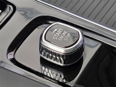 2025 Volvo XC60 B5 Core