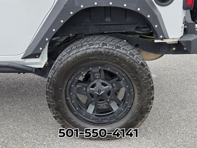 2017 Jeep Wrangler Unlimited Sahara 4WD