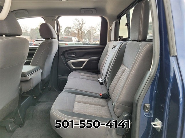 2022 Nissan Titan SV