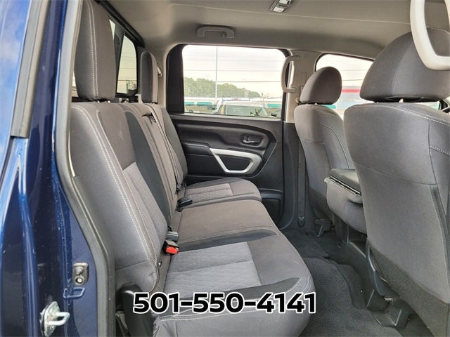 2022 Nissan Titan SV