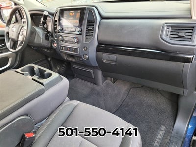 2022 Nissan Titan SV