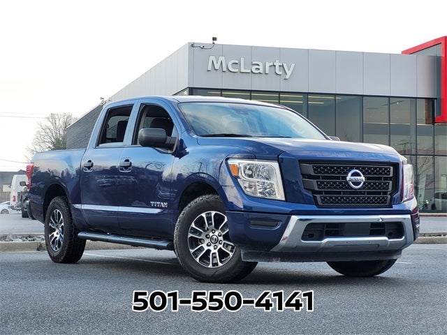 2022 Nissan Titan SV