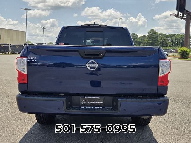 2023 Nissan Titan SV