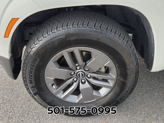 2025 Nissan Frontier SV