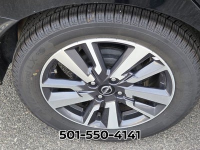 2023 Nissan Versa 1.6 SV