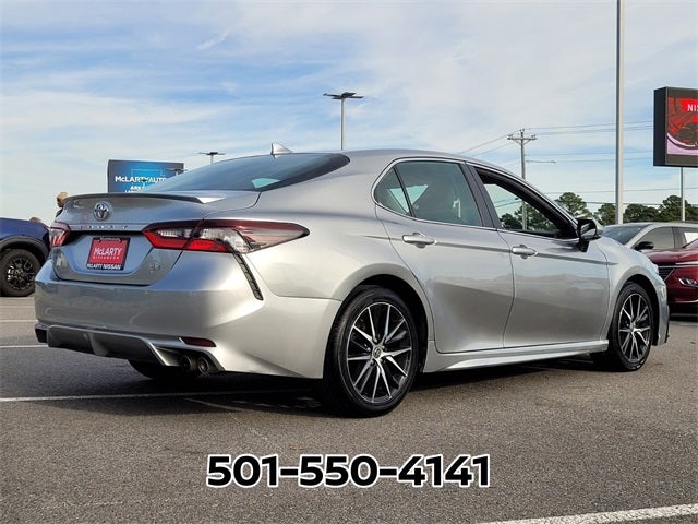 2022 Toyota Camry SE