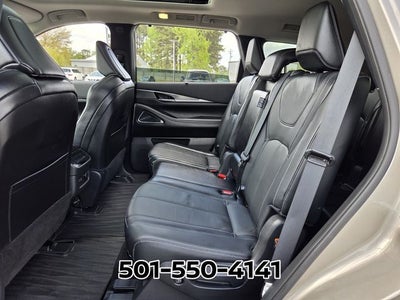 2023 INFINITI QX60 LUXE