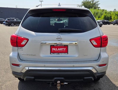 2020 Nissan Pathfinder SV