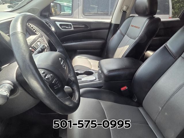 2020 Nissan Pathfinder SL