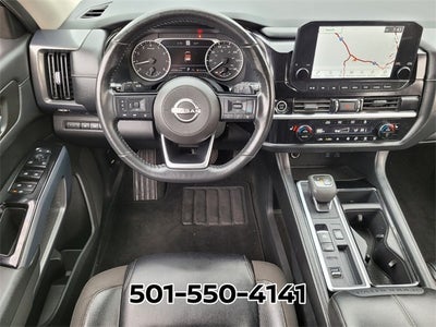 2022 Nissan Pathfinder SL