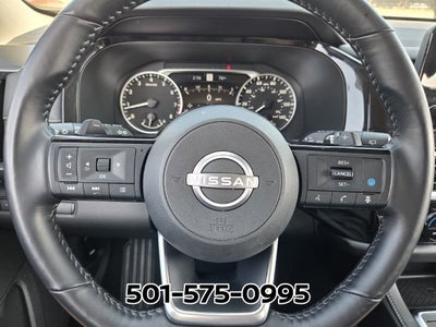 2025 Nissan Pathfinder SL