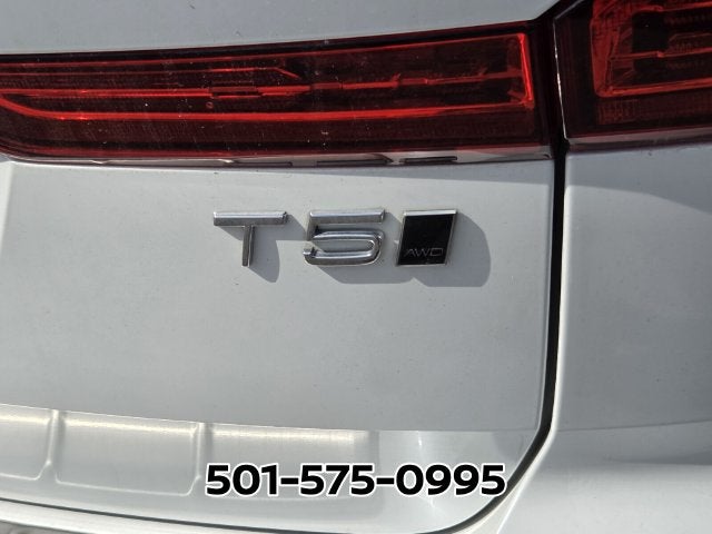 2021 Volvo XC60 T5 Momentum