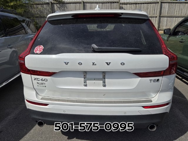 2021 Volvo XC60 T5 Momentum