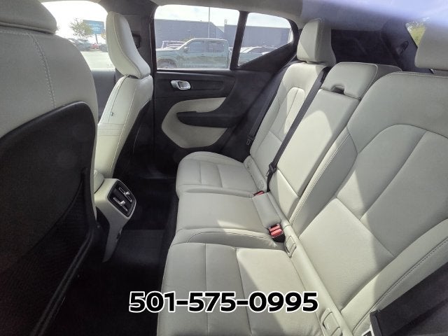 2024 Volvo XC40 Ultimate