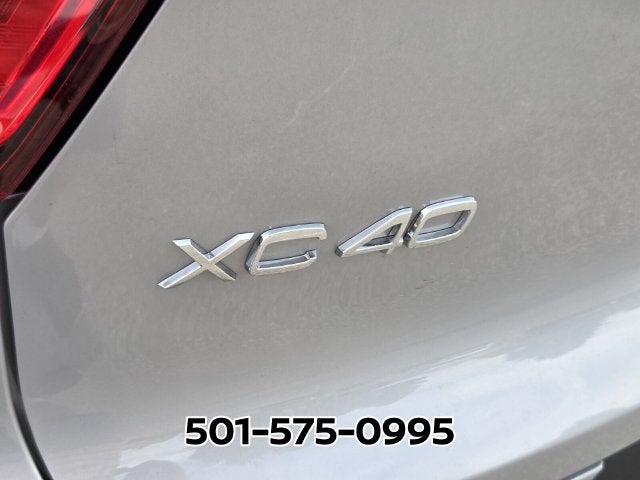 2024 Volvo XC40 Ultimate