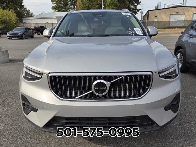 2024 Volvo XC40 Ultimate