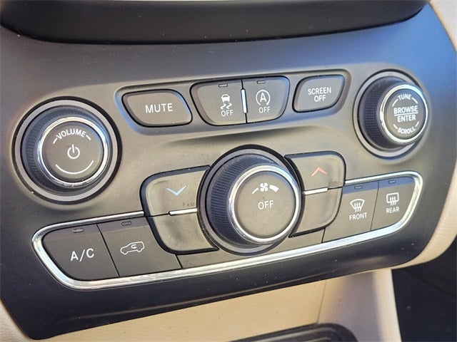 2019 Jeep Cherokee Latitude