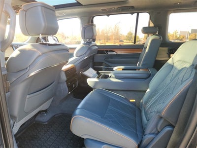 2023 Jeep Grand Wagoneer Series III