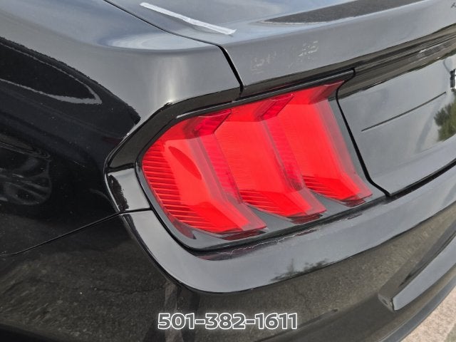 2021 Ford Mustang EcoBoost