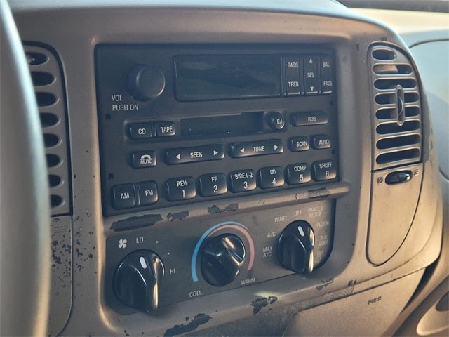 2001 Ford Expedition XLT