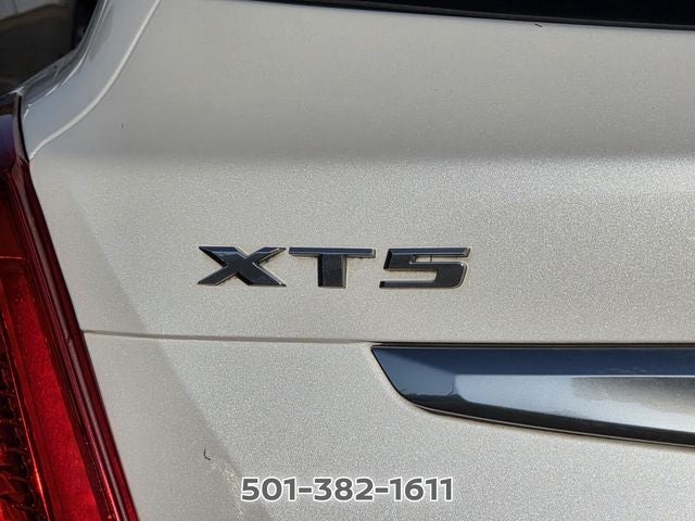 2017 Cadillac XT5 Base