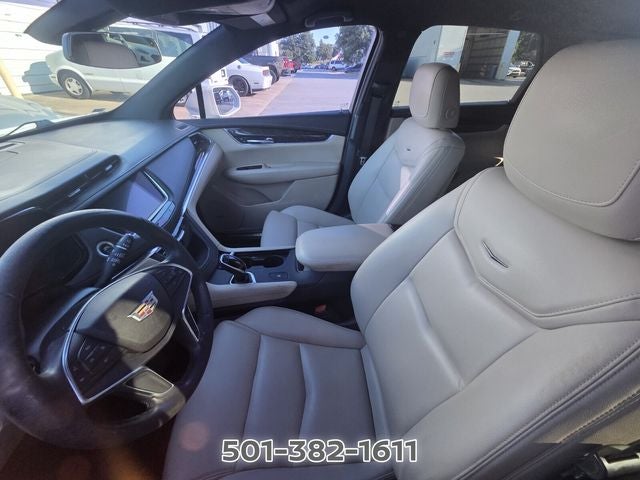 2017 Cadillac XT5 Base