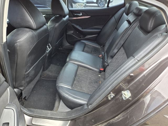 2016 Nissan Maxima SR