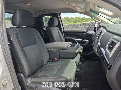 2017 Nissan Titan XD SV