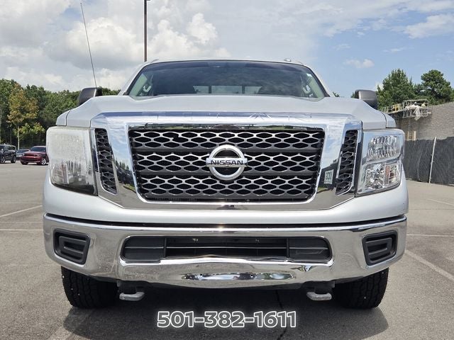 2017 Nissan Titan XD SV