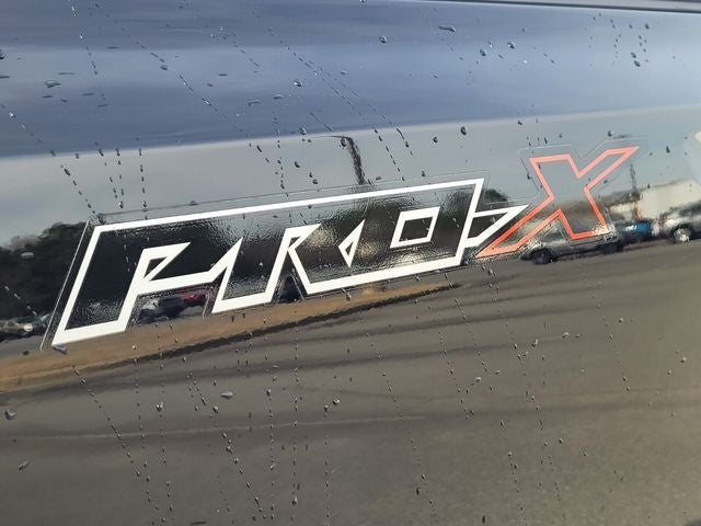 2022 Nissan Frontier PRO-X