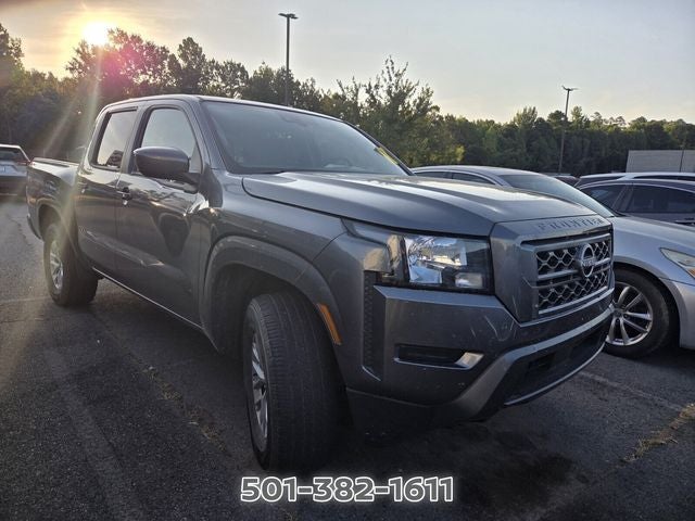 2024 Nissan Frontier SV