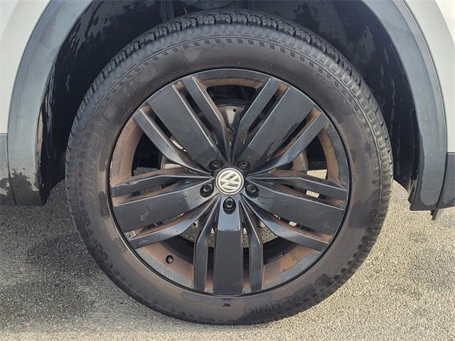 2019 Volkswagen Atlas 2.0T SE w/Technology w/Technology