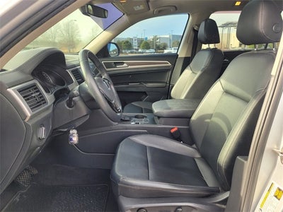 2019 Volkswagen Atlas 2.0T SE w/Technology w/Technology