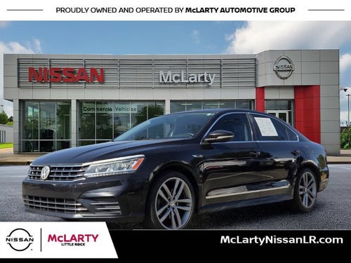 2017 Volkswagen Passat 1.8T R-Line