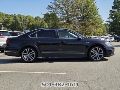 2017 Volkswagen Passat 1.8T R-Line