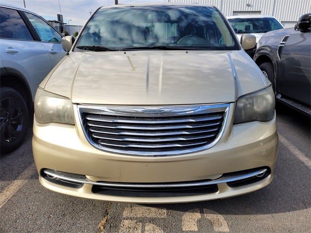 2011 Chrysler Town & Country Touring