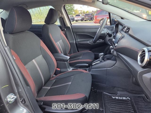 2025 Nissan Versa 1.6 SR