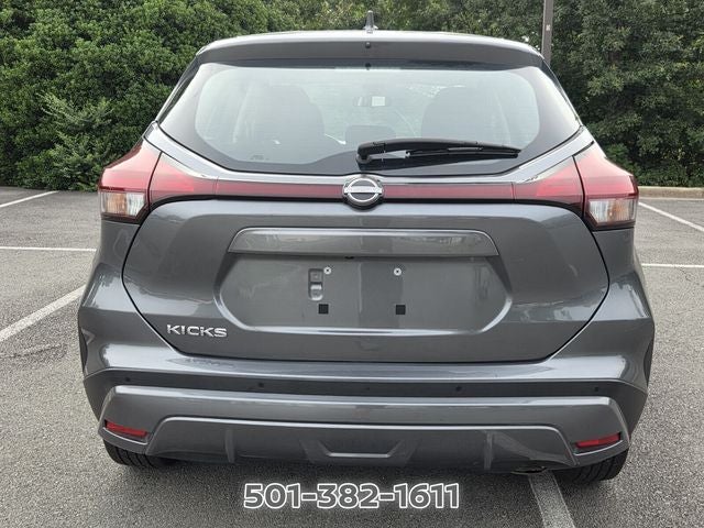 2023 Nissan Kicks S